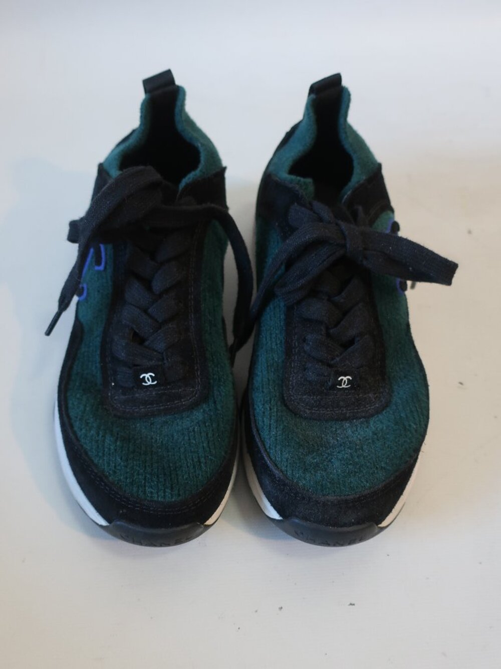 Authentic Womens Chanel Green Black Sport Fashion Tweed Sneaker Shoes 36 US/6 - Picture 2 of 16